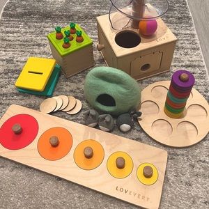 Lovevery Babbler Play Kit